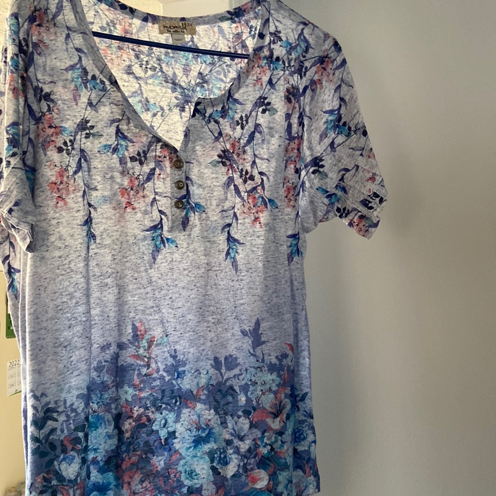 Ladies short sleeves